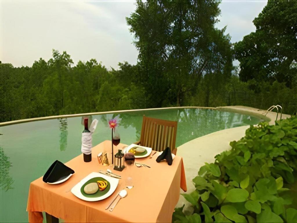 Mangrove Escapes Resort Бентота Экстерьер фото