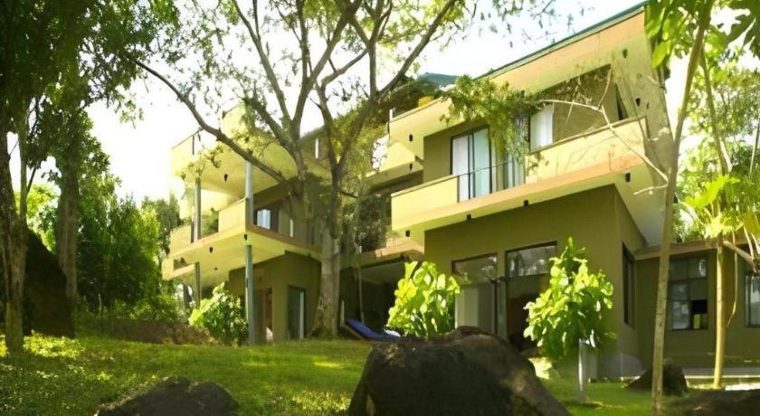Mangrove Escapes Resort Бентота Экстерьер фото